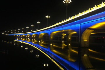 �ڲ��������רҵЧ��,����Ϊ��