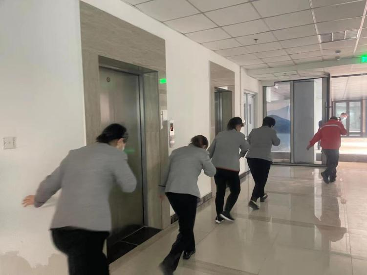 �ڲ��������רҵЧ��,����Ϊ��